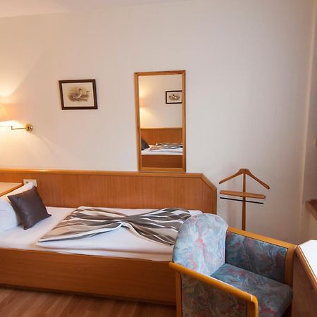 Hotel Excelsior Kassel Oda fotoğraf